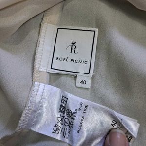 Elegant off white tol