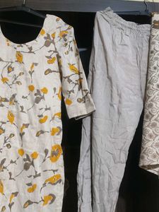 Floral Print Kurti with Pants Set