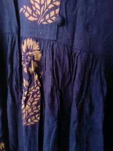 Elegant Floral Print Kurta Set