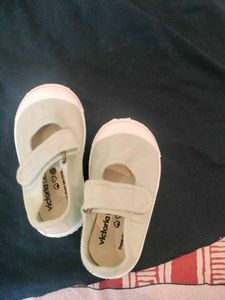Cute Green Velcro Shoes Never Used