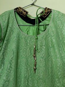 Women Ethnic Kurta Set