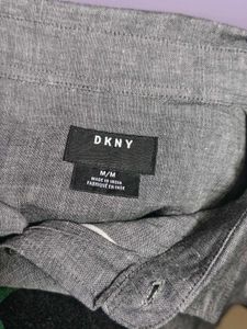 DKNY Gray 🩶 Shirt Size M