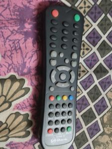 T V Remort