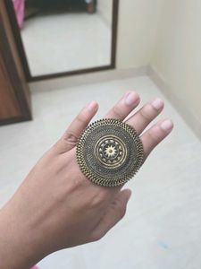 Statement Ring