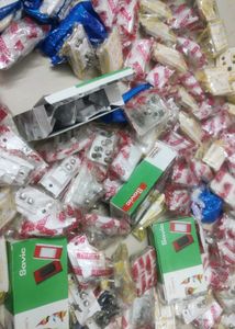 All 170 Pcs At rs 1300 Only