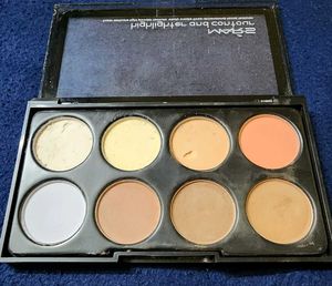 MARS HIGHLIGHTER AND CONTOUR