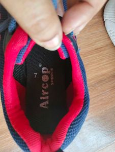 Unisex Sports Shoe