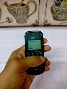 Nokia 1280 Keypad Mobile Phone