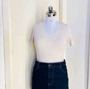Ribbed V-Neck Top