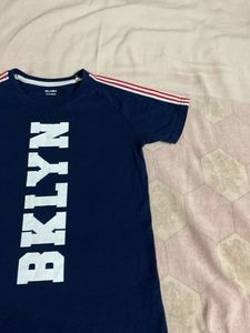 Round Neck Red Shoulder Striped T-shirt