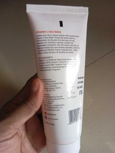 Vitamin C Face Wash