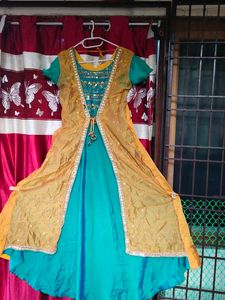 Ethnic Kurta Set one time use only