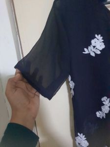 Women Black Kurta