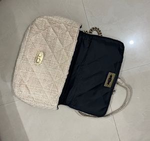 Forever 21 Medium sized Handbag