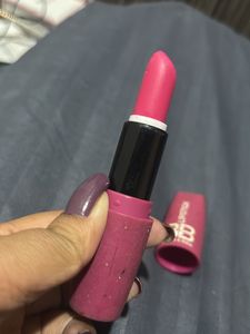 Pink Lipstick- Beauty &amp; Babe