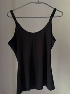 Anko Kardashian Skims Dupe Top