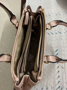 Van Heusen Handbag With Sling 👛