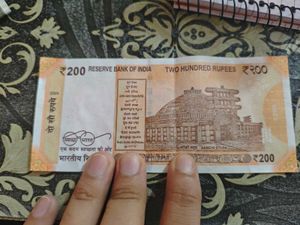 200 rupees note 786 digits real currency
