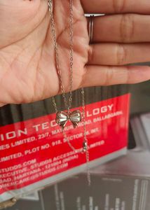 Bow Pendant Necklace