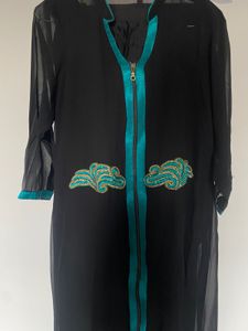 Elegant Black Embroidered Kurta