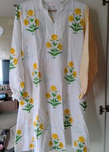 Floral Print Tunic Top