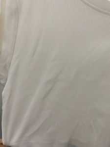 Basic T-Shirt