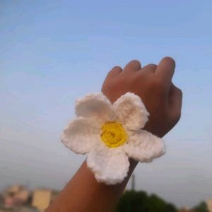Crochet Daisy Hair Tie