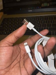 apple original USB to lightning cable