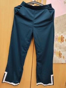 Stylish top bottom matching set (BR)