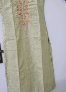 Beautiful 3 Piece Women Suit Set ..❣️