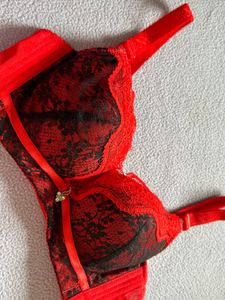 Red &amp; Black Lace Bra