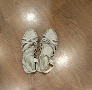 Flat Sandal