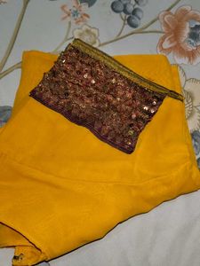 i am selling weeding wear saree With Blouse