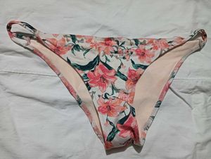 Floral Bikini Bottom🔥