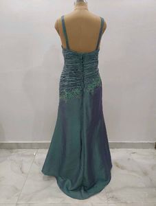 Emarald Teal Green Embellished Gown🎀❤️