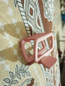 Cute Pink Hair Claw Clip 🩷