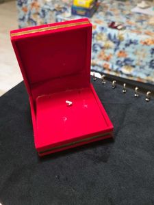 8 Red Velvet Pendant Empty Box