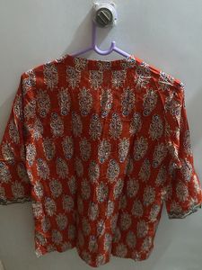 Women Short Kurti