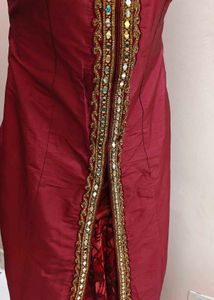 Elegant Maroon Ethnic kurti with skirt