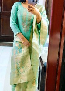Women Green Festive Chanderi Silk Suit Set