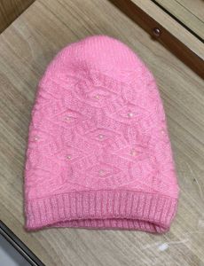 Pearl Embedded Fur Caps - Pink &amp; Lemon