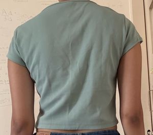 flattering sea green crop top