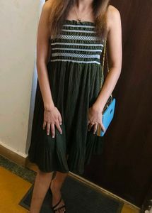 Green Pleated Strapless Midi Dress