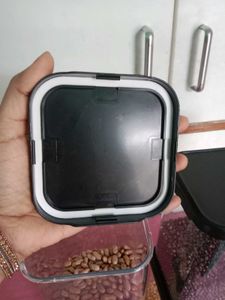 Unbreakable Kitchen Containers