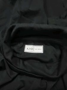 Graphic Print Turtleneck Tee