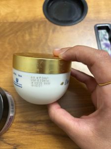 The viral hairmask combo .