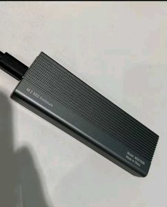 M.2 SSD ENCLOSURE