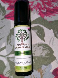 Unisex Roll On Attar: Jasmine
