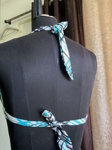 BT58Trendy Bikini Top