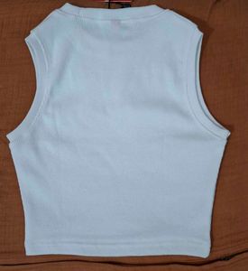 White Sleeveless Crop Tank Top